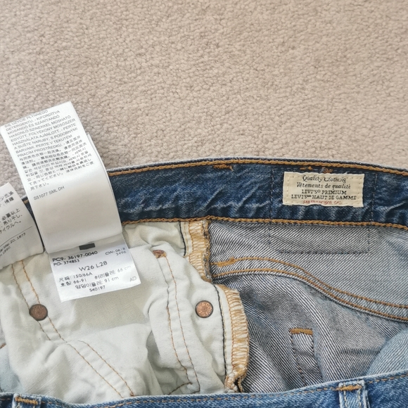 Levi's 501 Wedgie Jeans - Picture 5 of 5